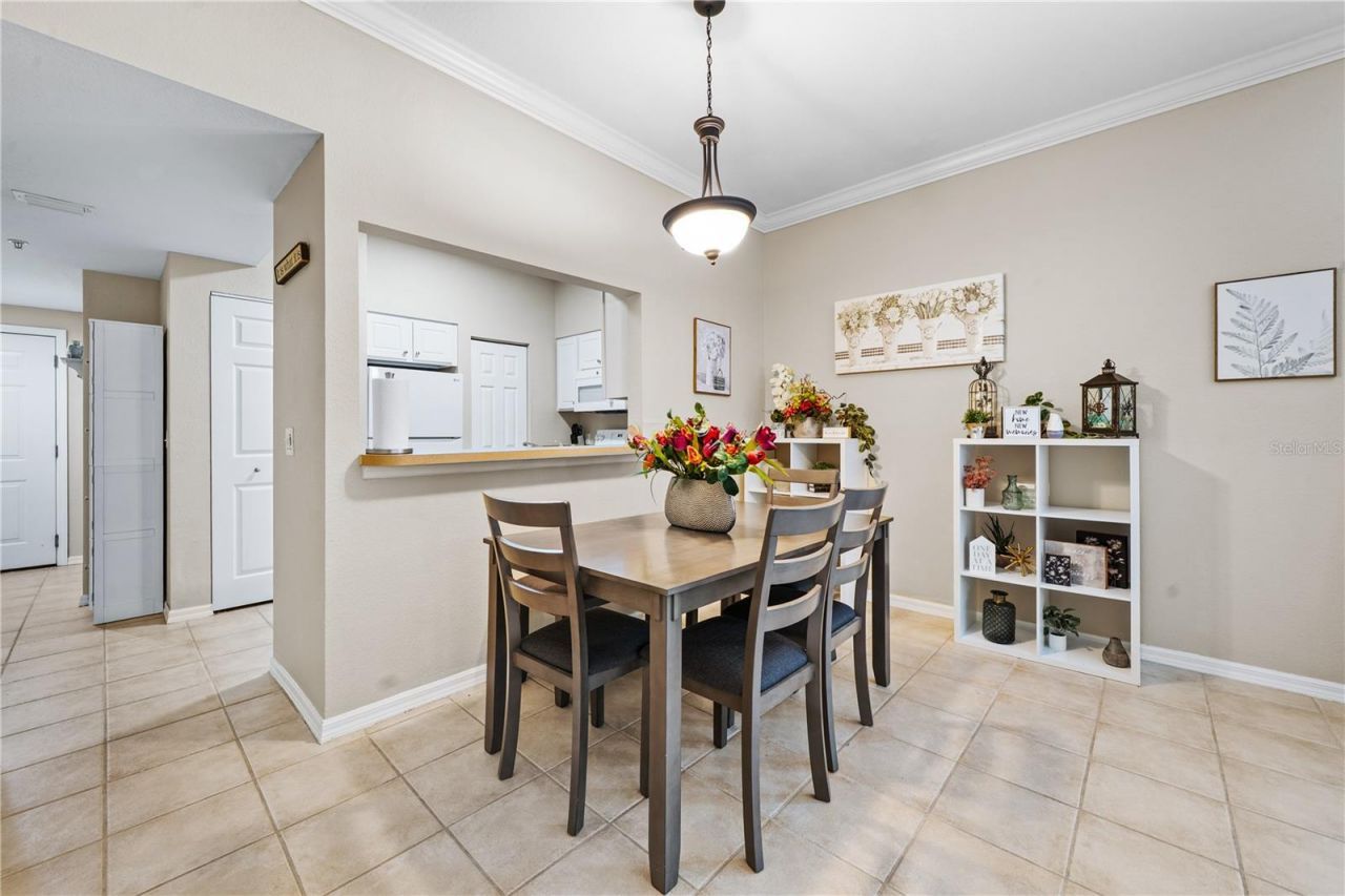 9177 SW 52nd Road , Unit E-103, Gainesville, FL 32608 Photo