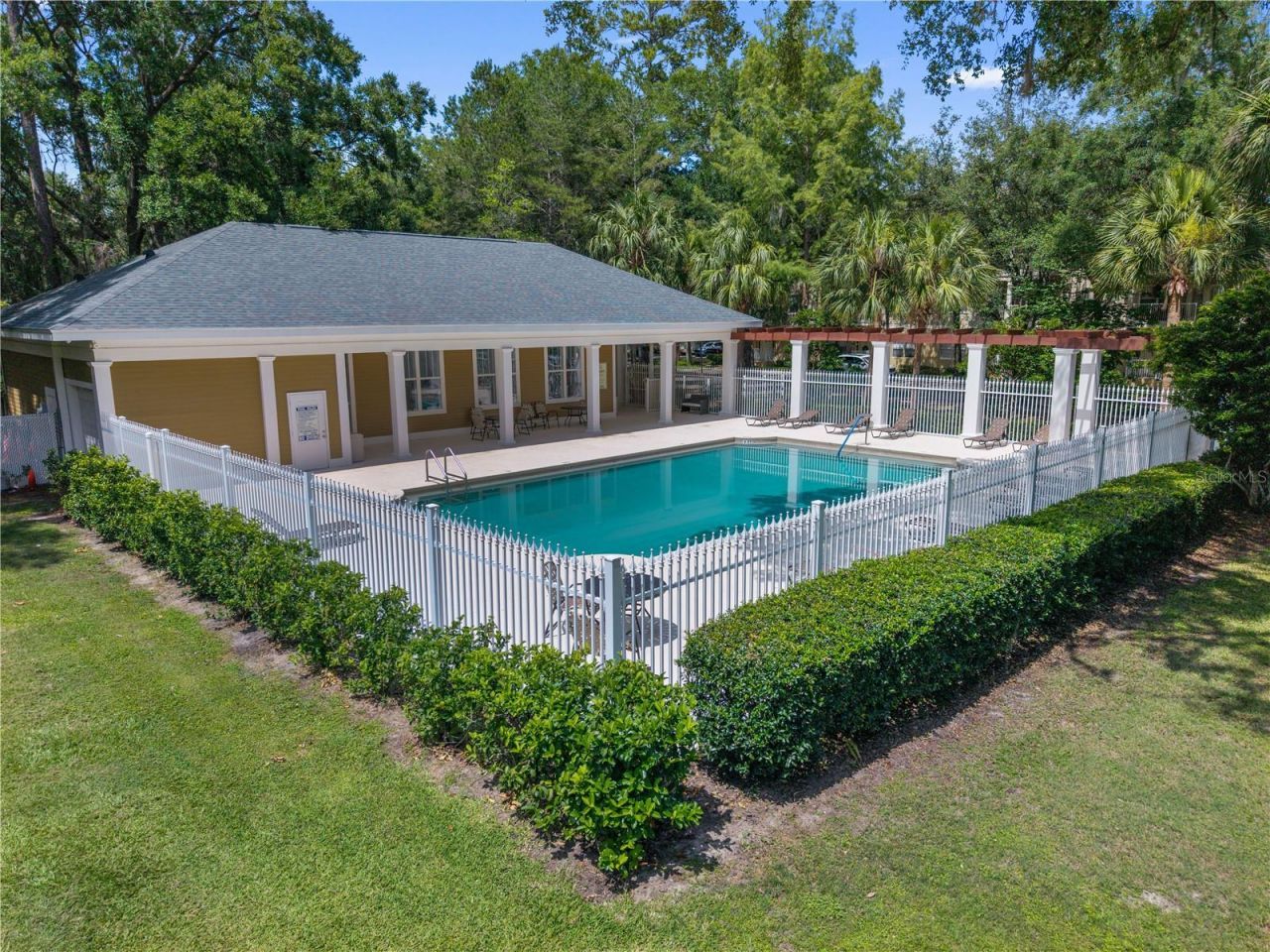 9177 SW 52nd Road , Unit E-103, Gainesville, FL 32608 Photo