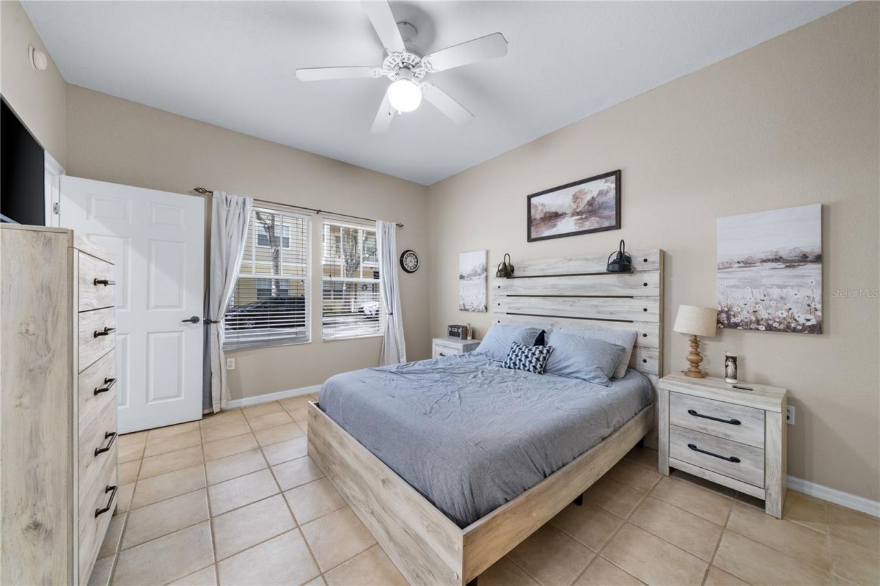 9177 SW 52nd Road , Unit E-103, Gainesville, FL 32608 Photo