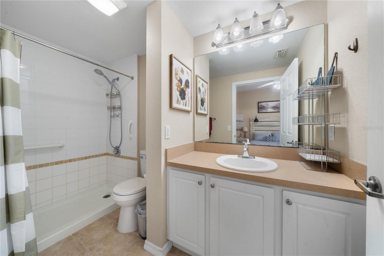 9177 SW 52nd Road , Unit E-103, Gainesville, FL 32608 Photo