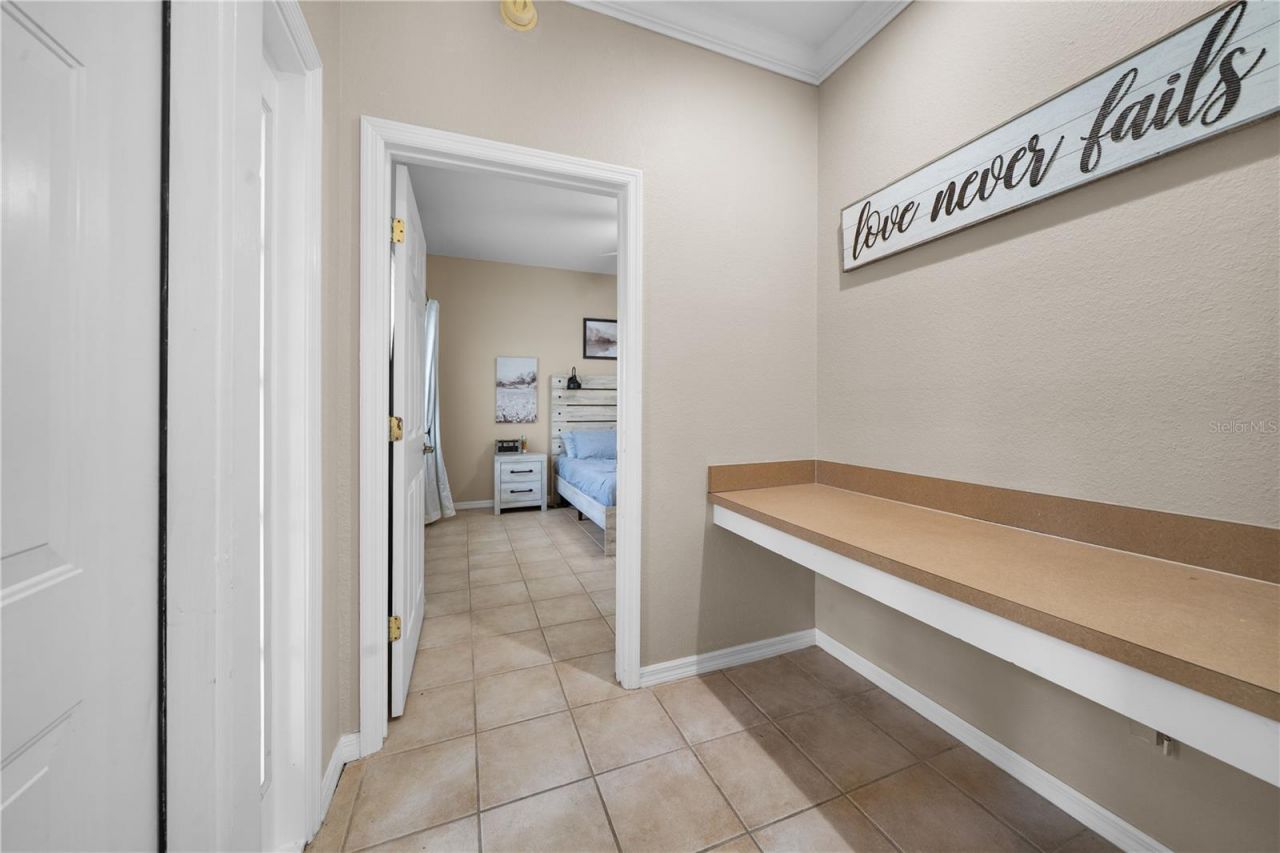 9177 SW 52nd Road , Unit E-103, Gainesville, FL 32608 Photo