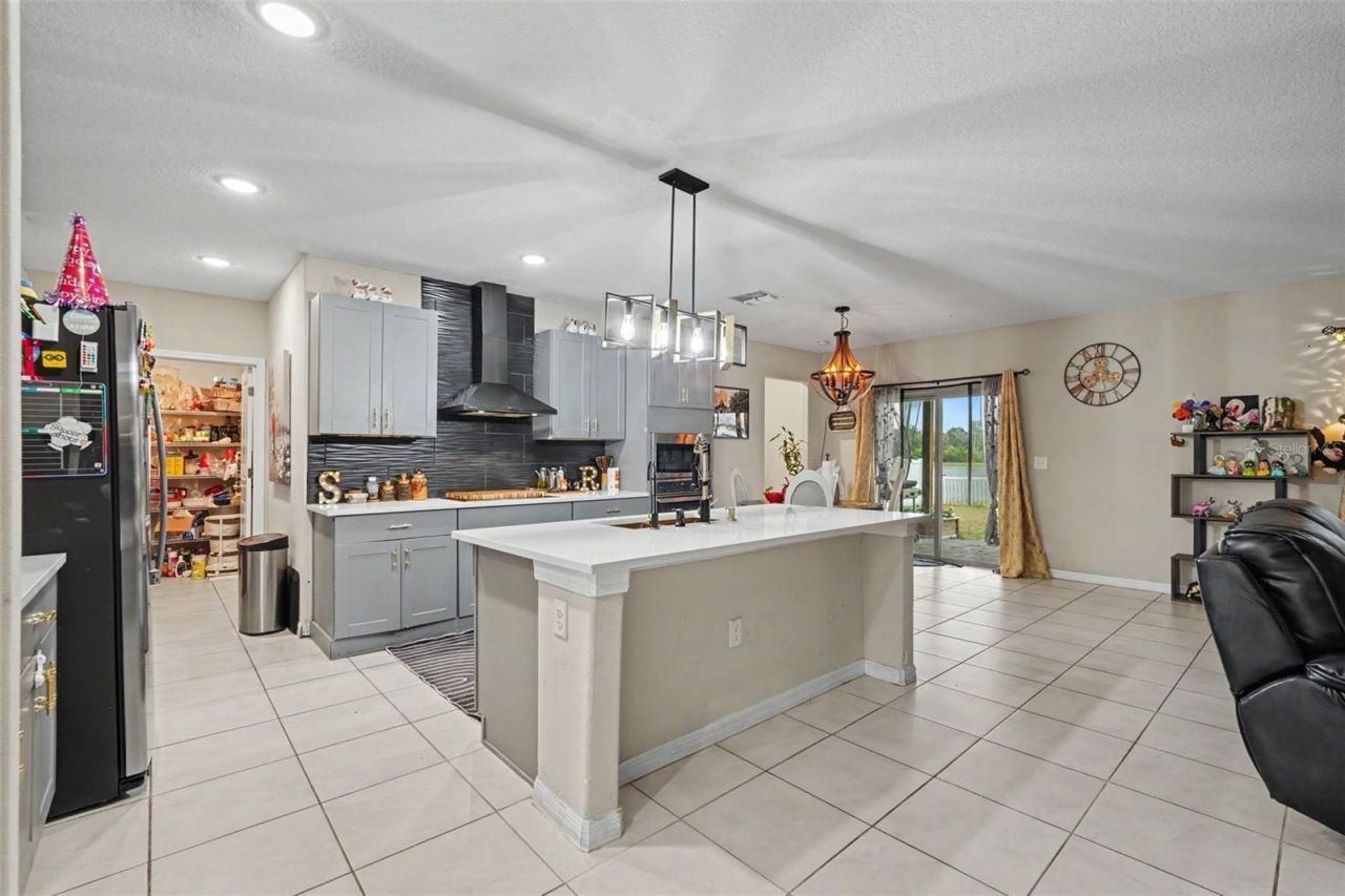 7088 King Creek Drive , Sun City Center, FL 33573 Photo