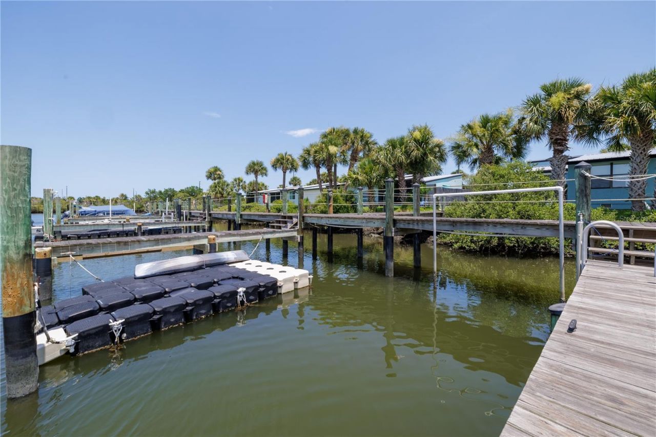 100 Poinciana Cove Court, Unit 100, New Smyrna Beach, FL 32169 Photo