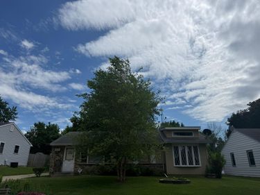 233 W Mckinley Street, Owatonna, MN 55060