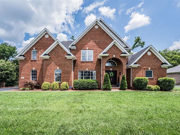 157 Huntsman Circle , Bowling Green, KY 42103