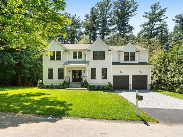 22 Constitution Rd., Lexington, MA 02421