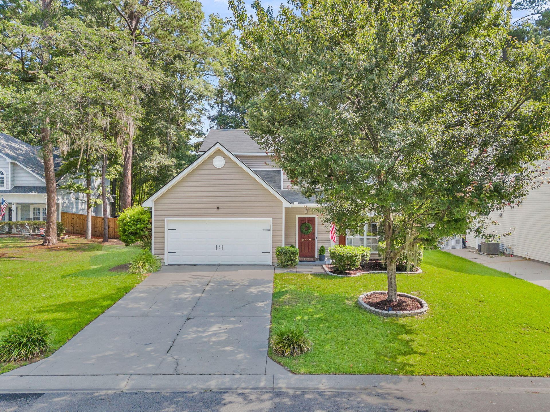 8642 Coppergrove Drive Photo 2