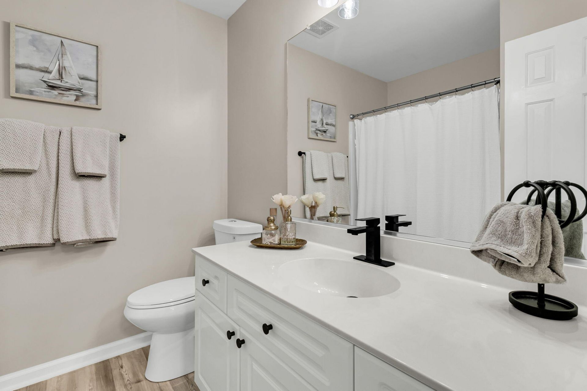 8642 Coppergrove Drive Photo 25