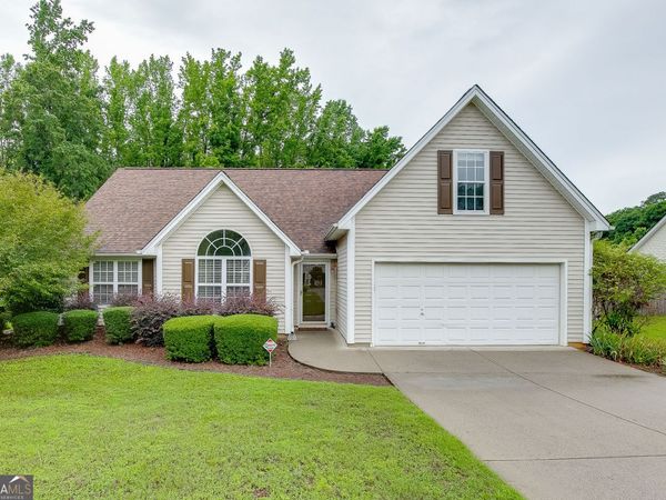387 Joshua Way, Hoschton, GA 30548
