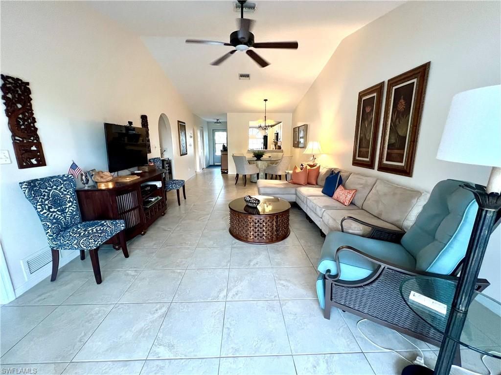 705 Augusta Blvd, Unit 9, Naples, FL 34113 Photo