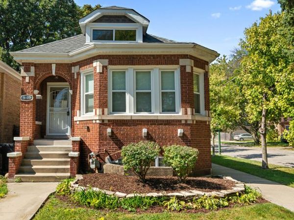 9400 S Charles Street , Chicago, IL 60643