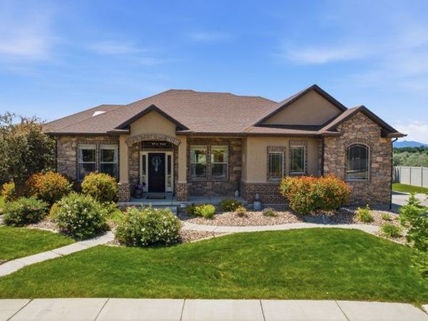 14212 S STONE FLY DR W, Bluffdale, UT 84065