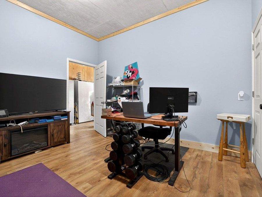 Property Image 32
