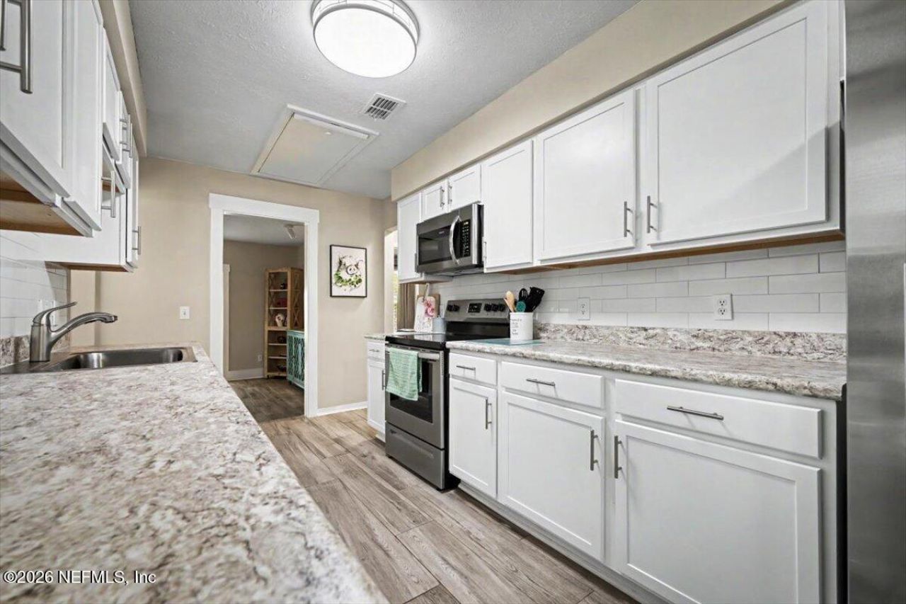 1102 Meadow Drive, Orange Park, FL 32065 Photo