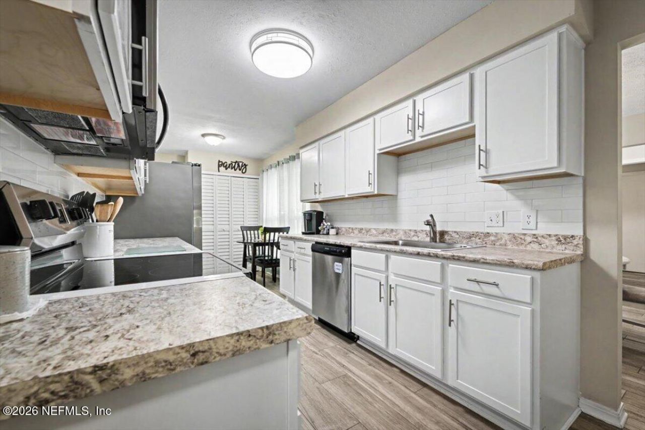1102 Meadow Drive, Orange Park, FL 32065 Photo