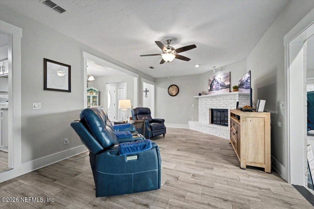 1102 Meadow Drive, Orange Park, FL 32065 Photo