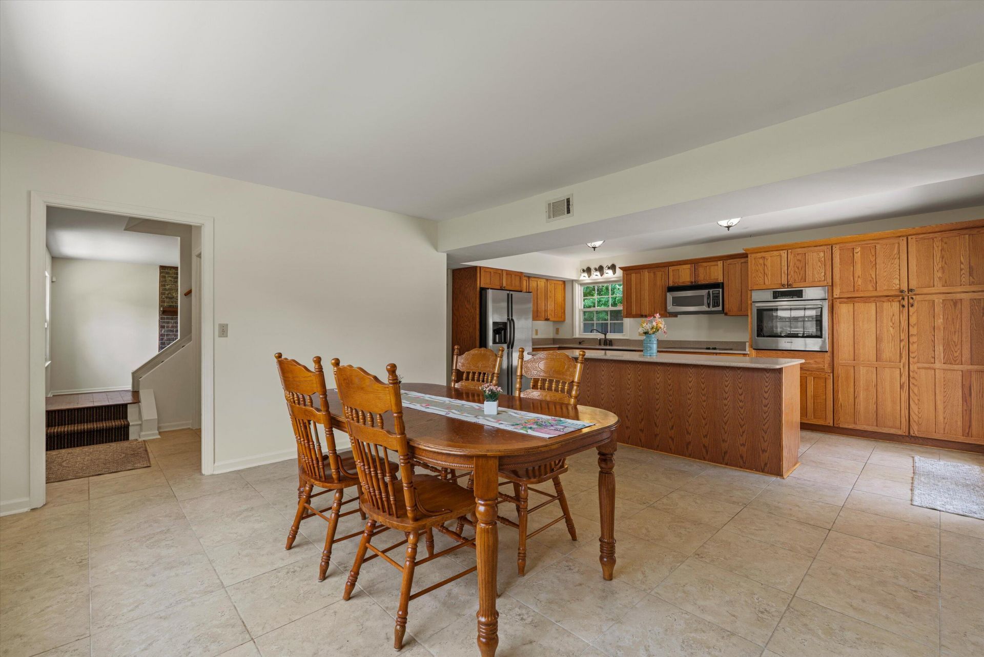 4339 Pinewood Circle Photo 10