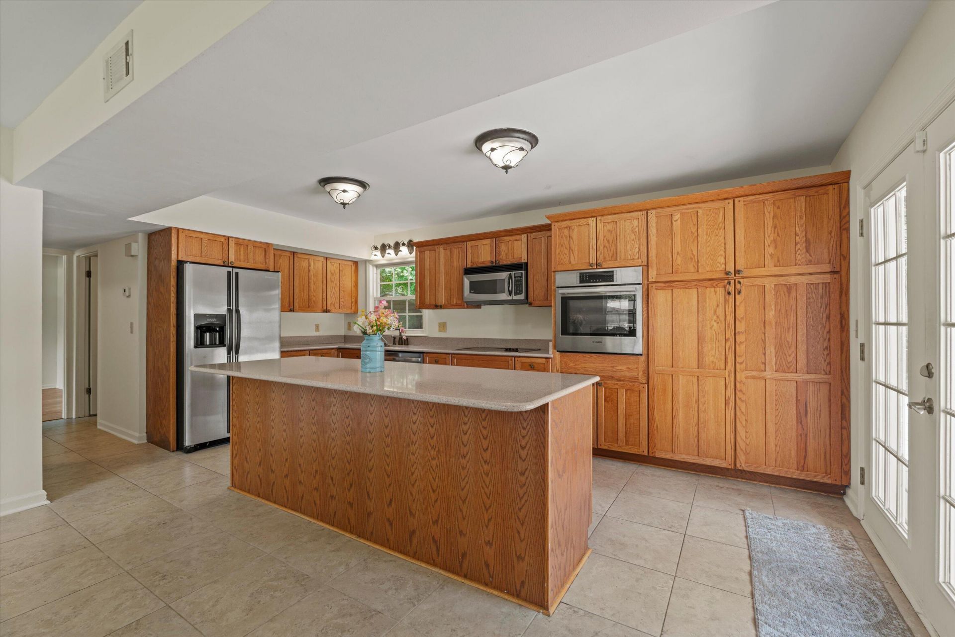 4339 Pinewood Circle Photo 11