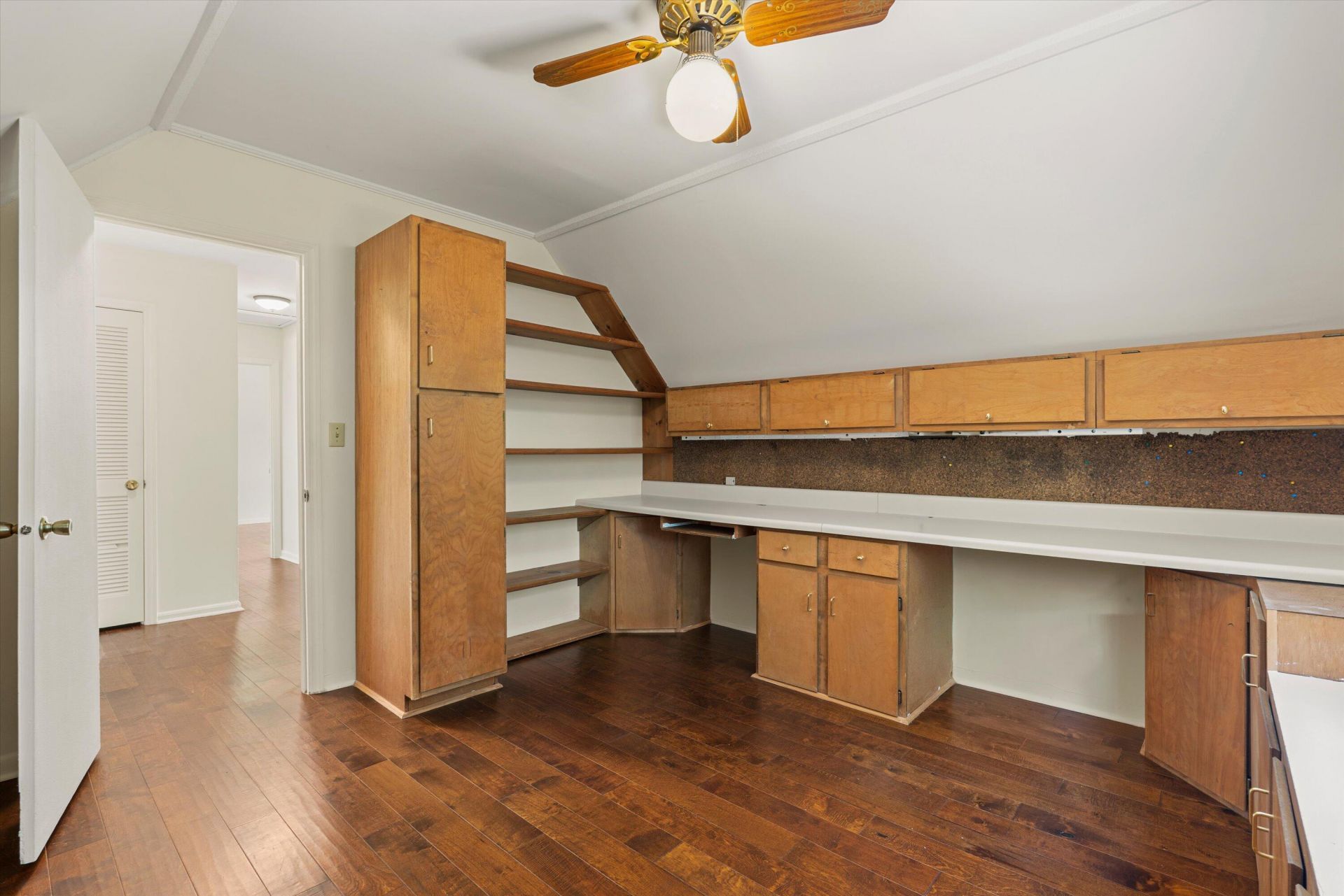 4339 Pinewood Circle Photo 17