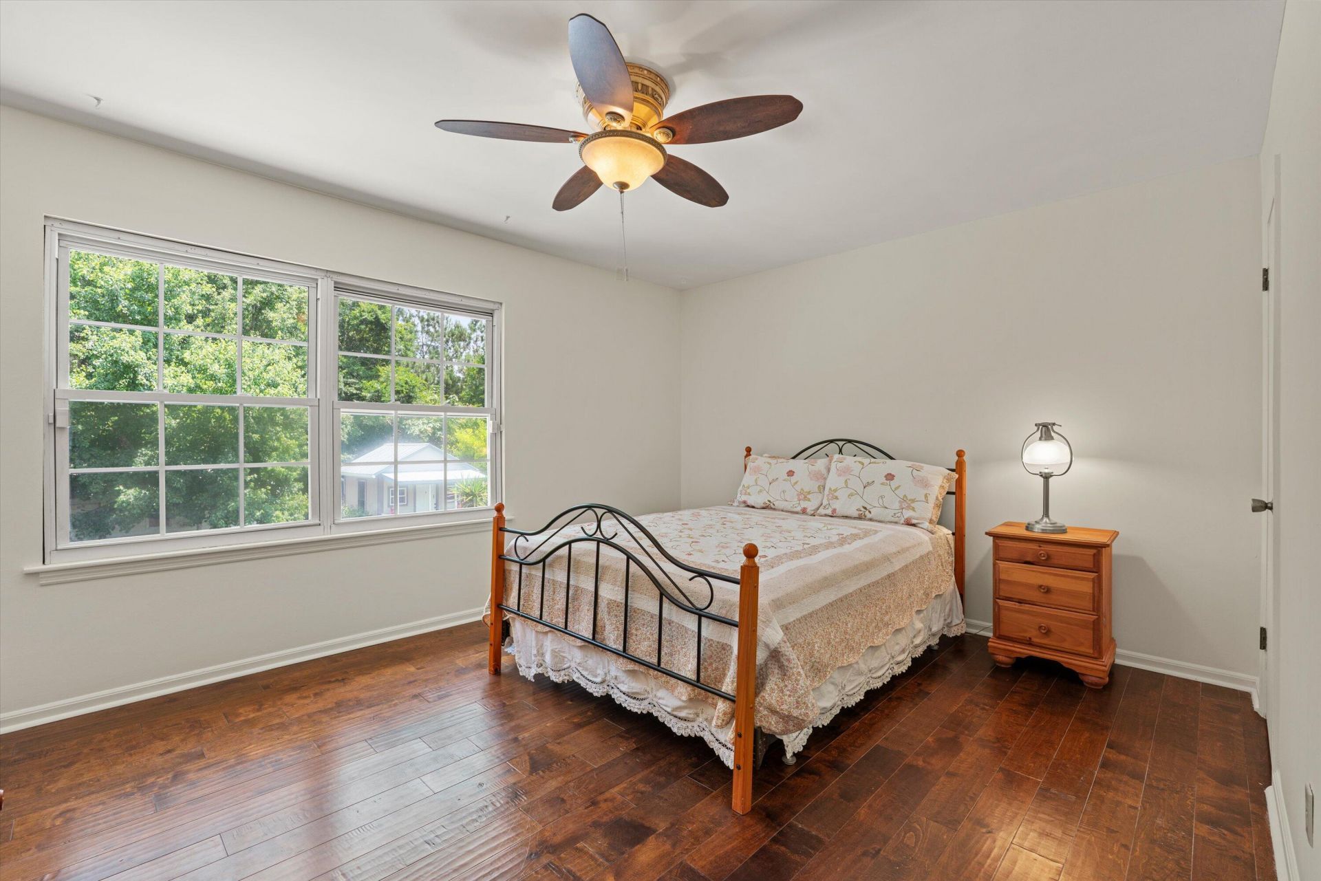 4339 Pinewood Circle Photo 19