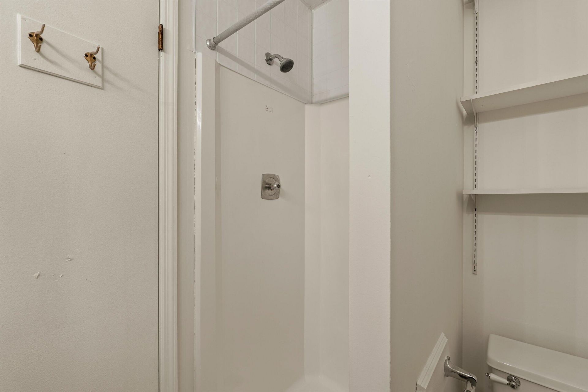 4339 Pinewood Circle Photo 22