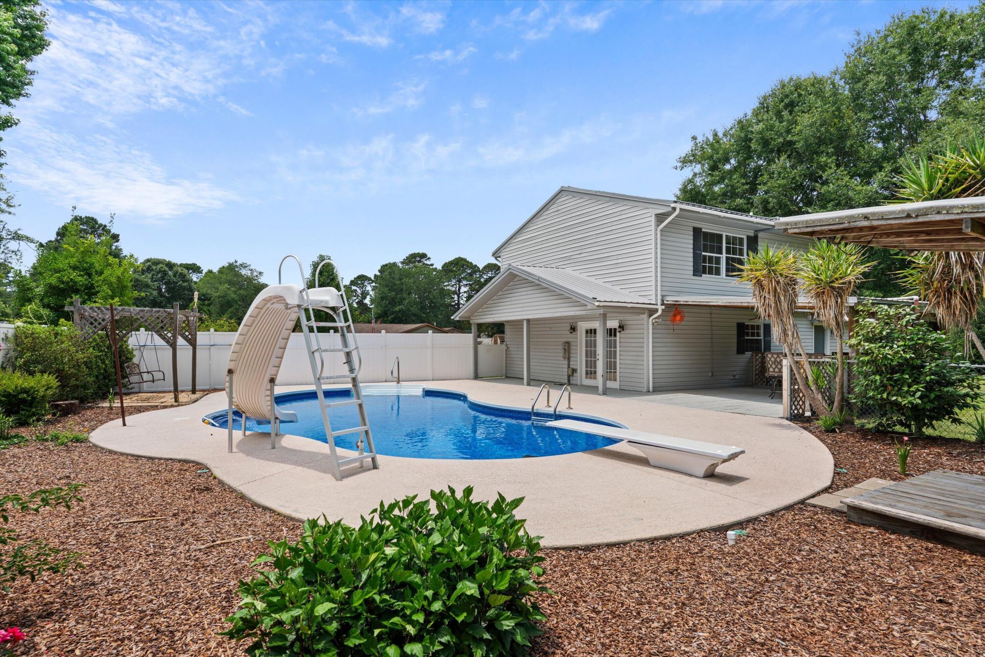 4339 Pinewood Circle Photo 28