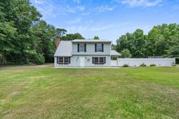 4339 Pinewood Circle photo 4