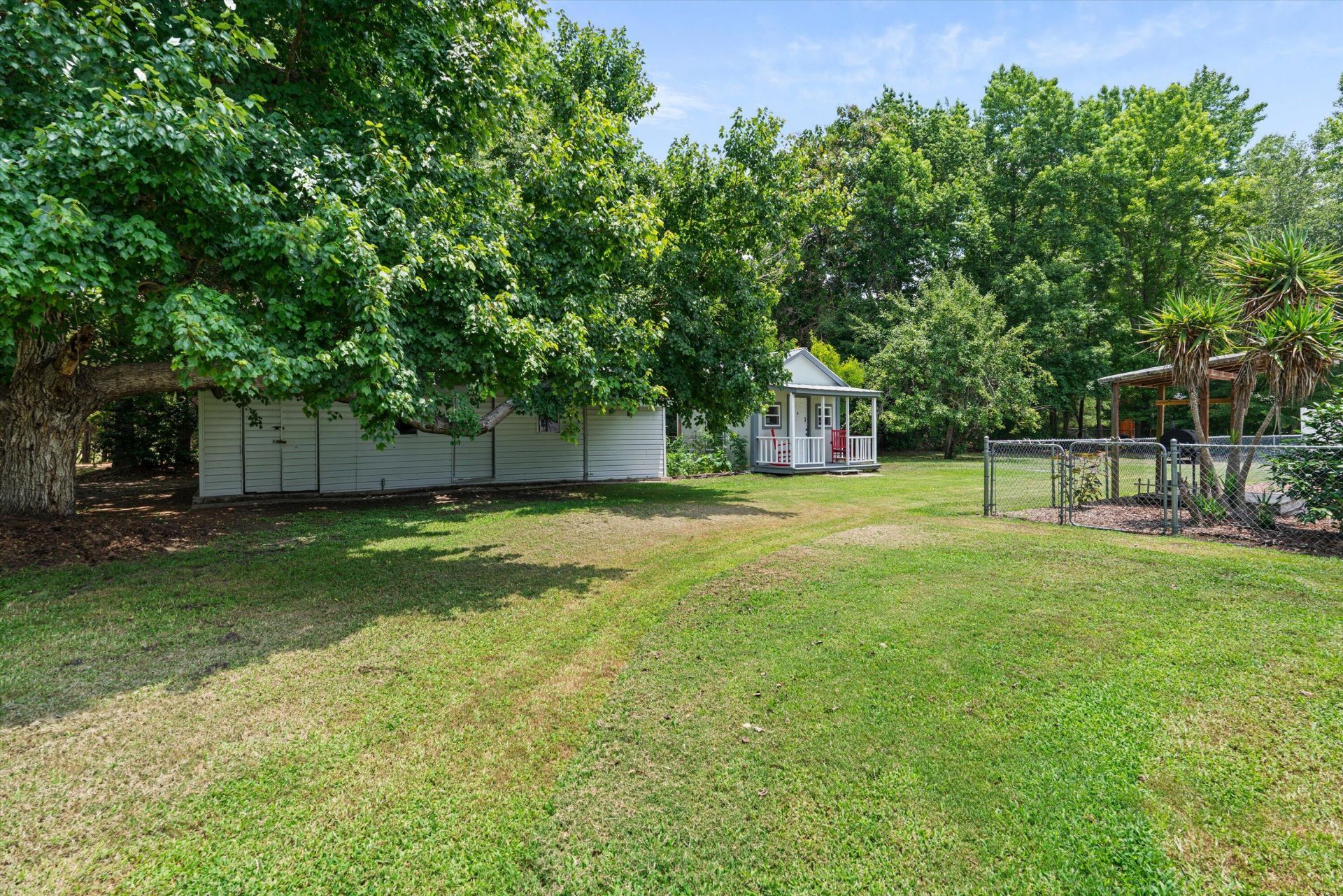 4339 Pinewood Circle Photo 30