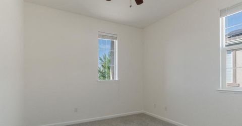 351 Danbury Pl, Lathrop, CA 95330 Photo