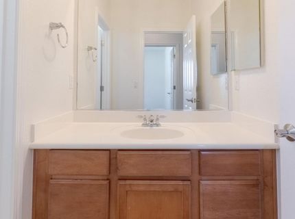 351 Danbury Pl, Lathrop, CA 95330 Photo