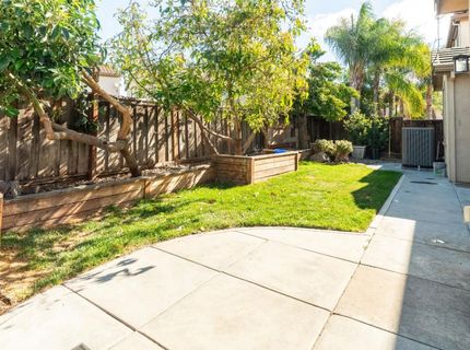 351 Danbury Pl, Lathrop, CA 95330 Photo