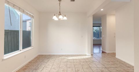 351 Danbury Pl, Lathrop, CA 95330 Photo
