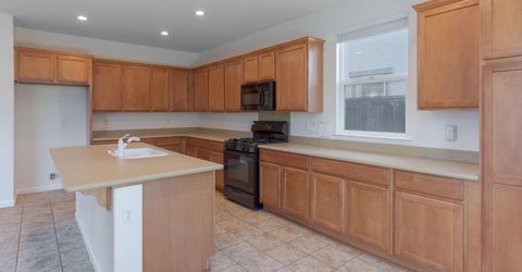 351 Danbury Pl, Lathrop, CA 95330 Photo