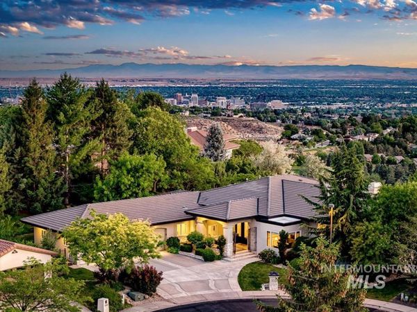 1545 E Nines Point Ln, Boise, ID 83702