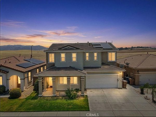 5927 Pilar Way, Bakersfield, CA 93306