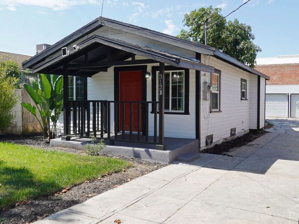 3123 W 67th Street, Los Angeles, CA 90043
