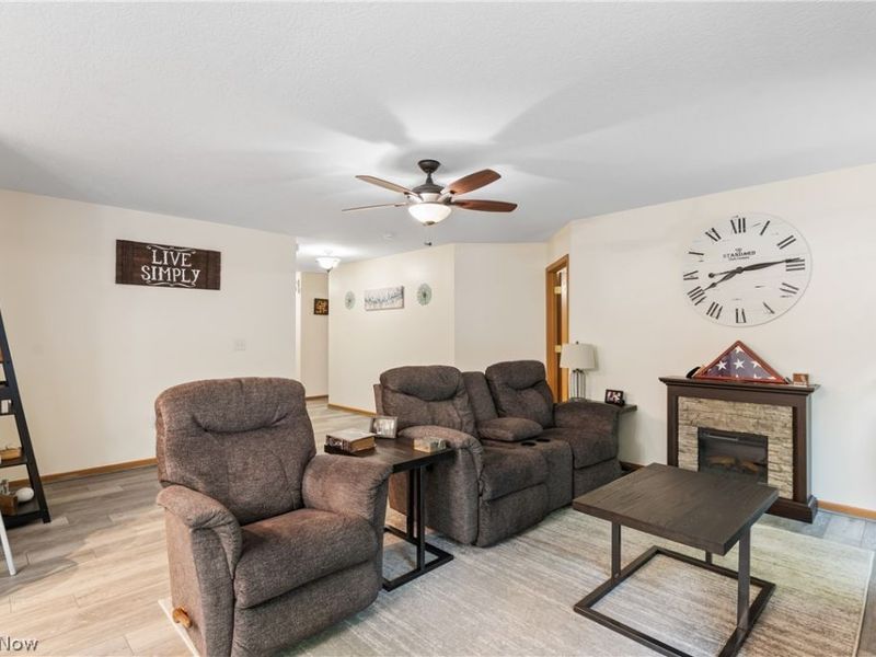 1885 Faye Road, Akron, OH 44306 Photo 6