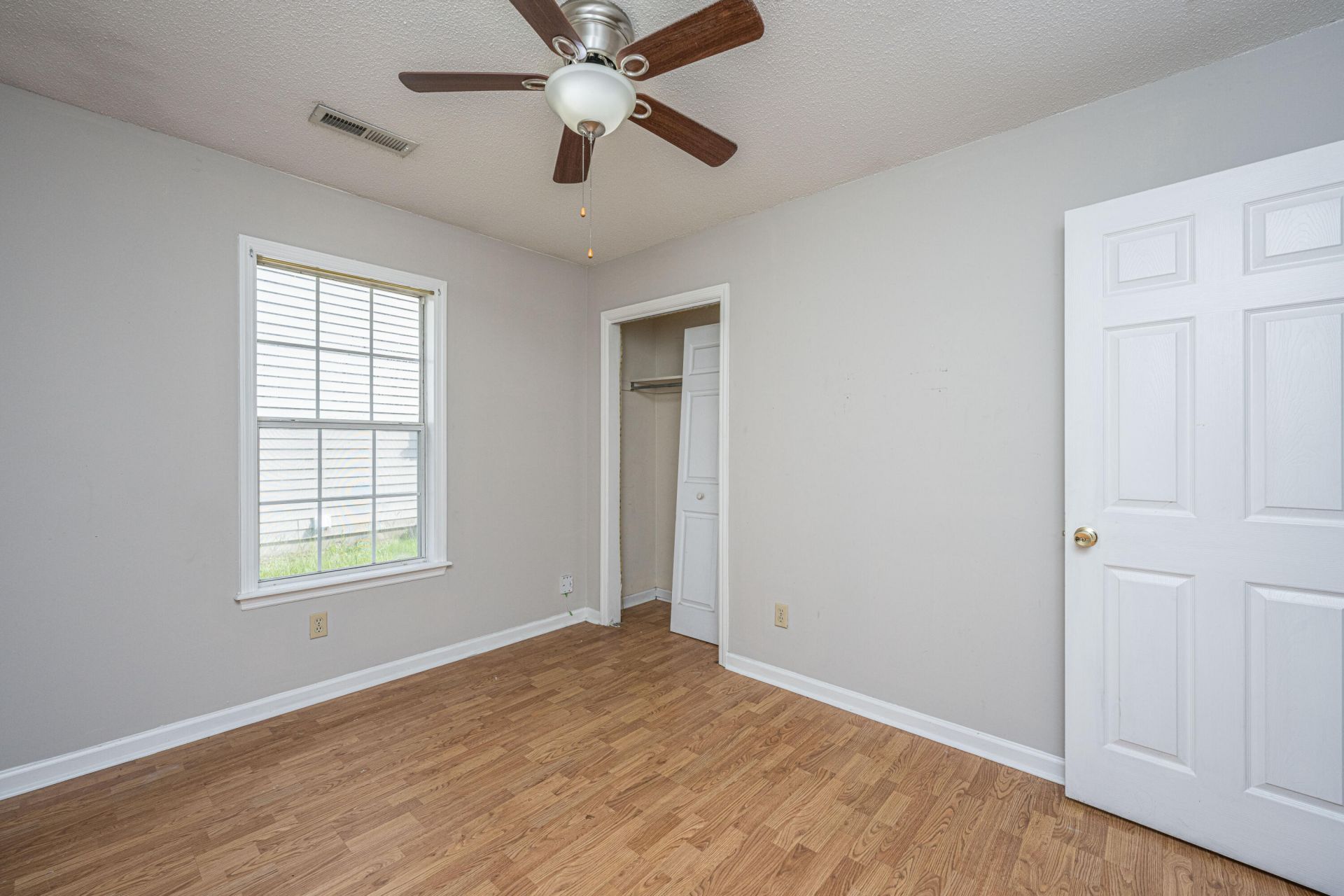 1437 Swamp Angel Court Photo 25