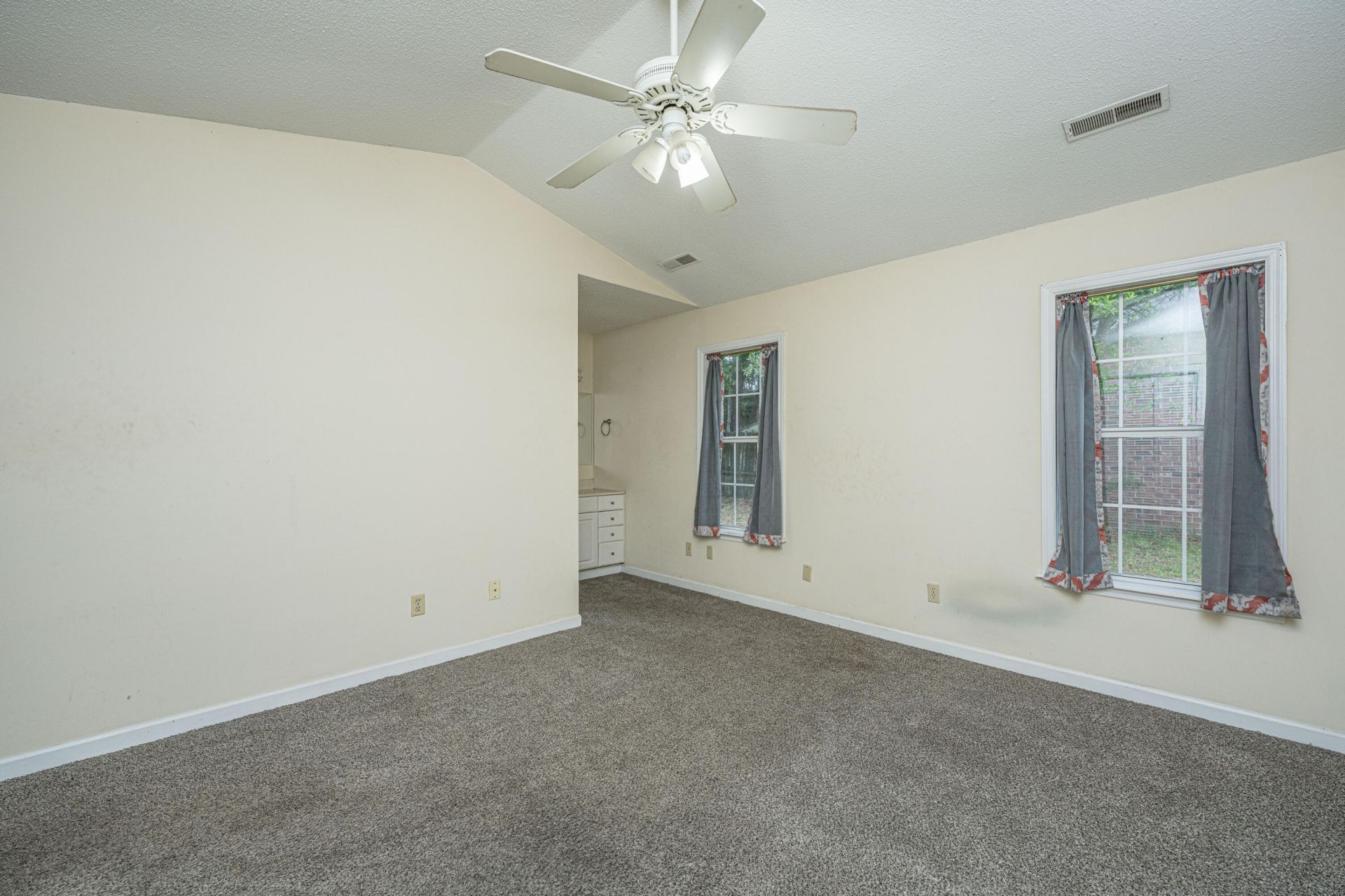 1437 Swamp Angel Court Photo 30