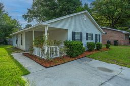 1437 Swamp Angel Court photo 4
