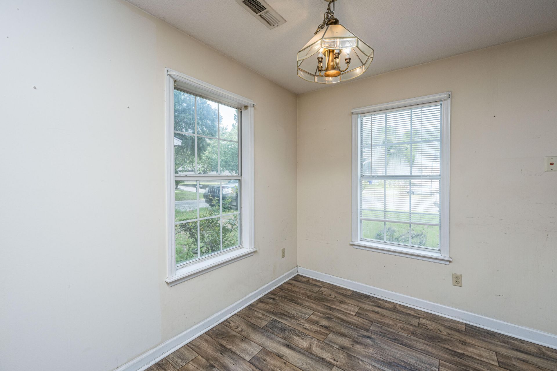 1437 Swamp Angel Court Photo 40