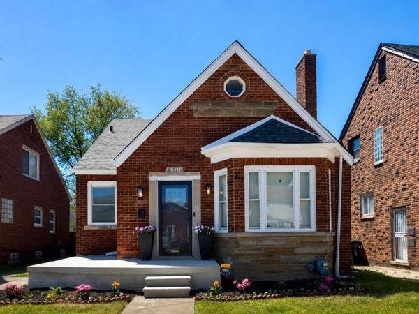 18421 Kentucky Street , Detroit, MI 48221
