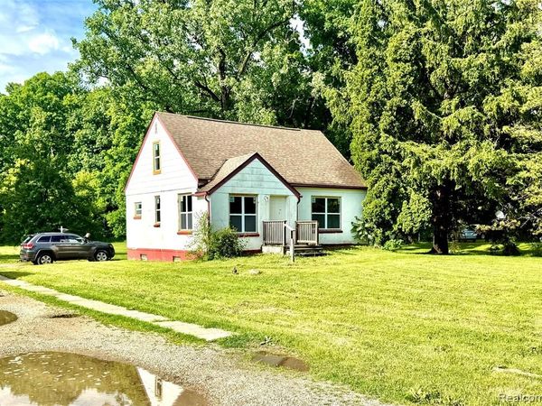 5388 Davison Road , Elba Twp, MI 48446