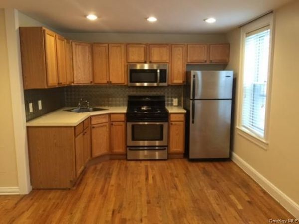 Unit 25, Northport, NY 11768