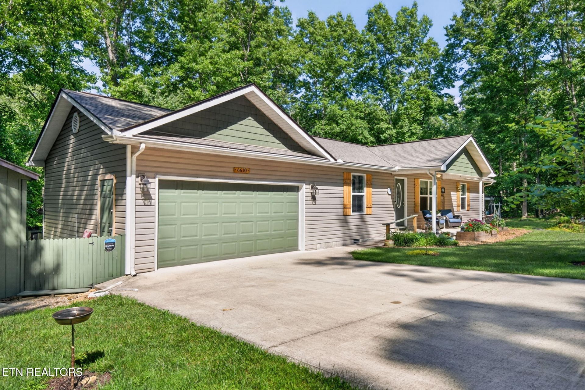 6610 Topez Drive, Crossville, TN 38572 Main Photo