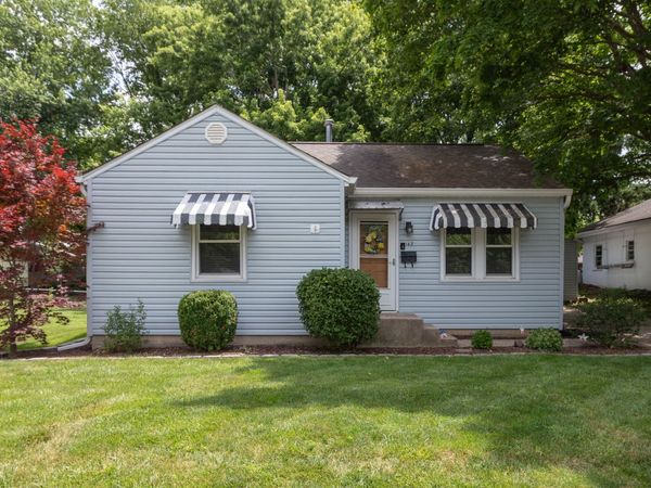 143 High Street, Danville, IN 46122