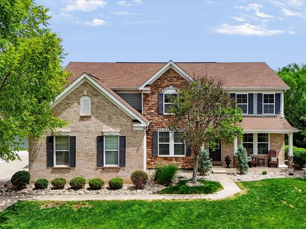 3222 Cherokee Circle, Bargersville, IN 46106