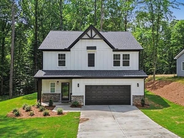 111 Pope Drive, Canton, GA 30114