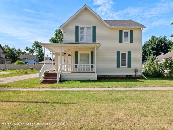 113 W Polly Street, Perry, MI 48872