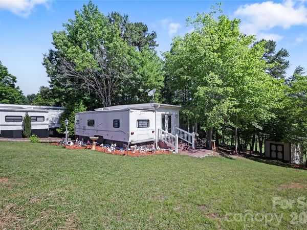 107 Dove Lane , New London, NC 28127